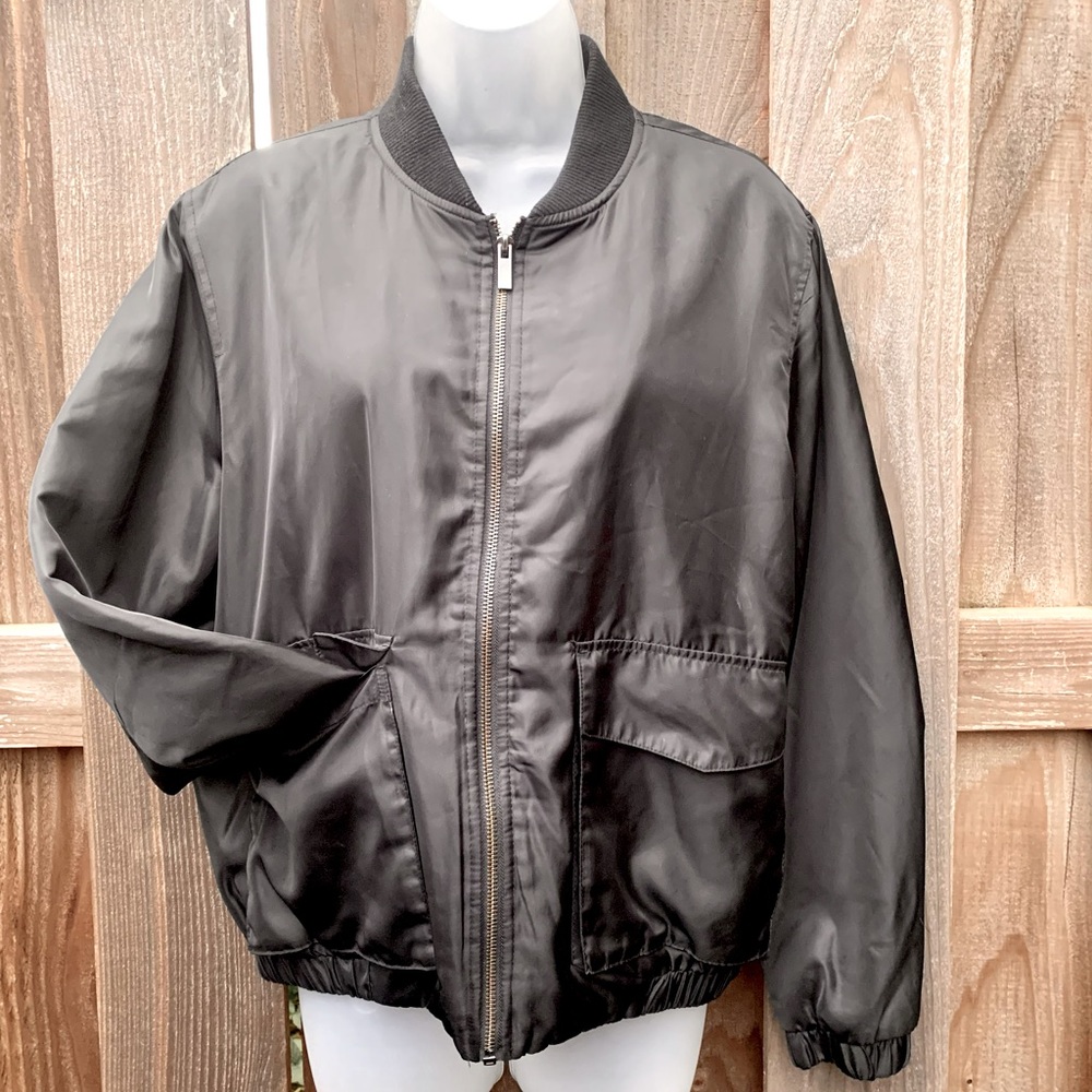 Women’s Zip-Up Bomber Jacket Forever 21